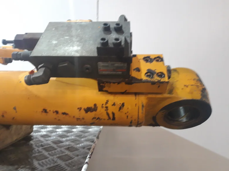 Cilindro de pluma para JCB JS210