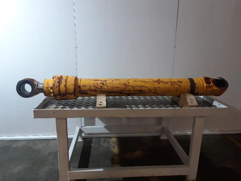 Boom cylinder for JCB JS210