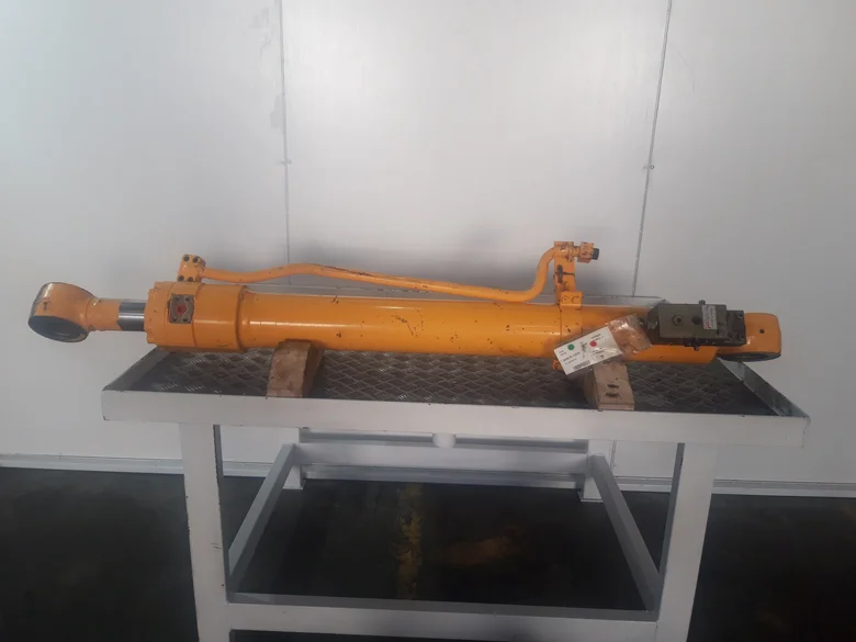 Vérin de flèche pour HYUNDAI R180LC-7
