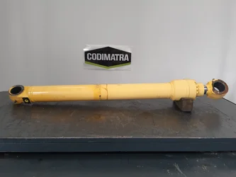 Cilindro de pluma para NEW HOLLAND E135B