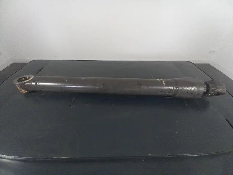 Cilindro de pluma para VOLVO EW160D