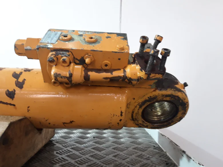 Stick cylinder for LIEBHERR R904