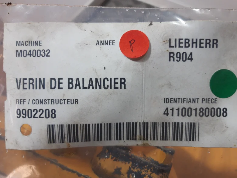 Stick cylinder for LIEBHERR R904