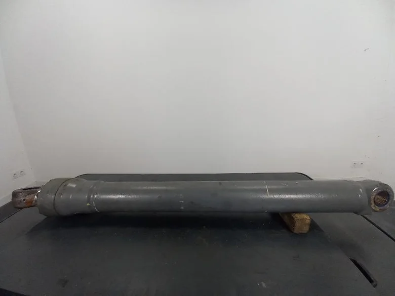 Cilindro de balanc edn para LIEBHERR R924COMP
