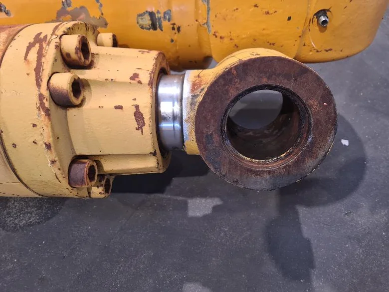 Stick cylinder for CATERPILLAR 330L