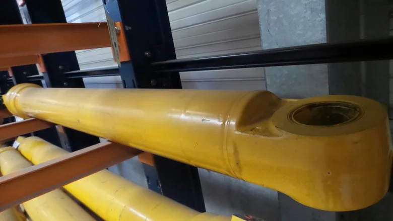 Stick cylinder for JCB JS260LCCAPSII