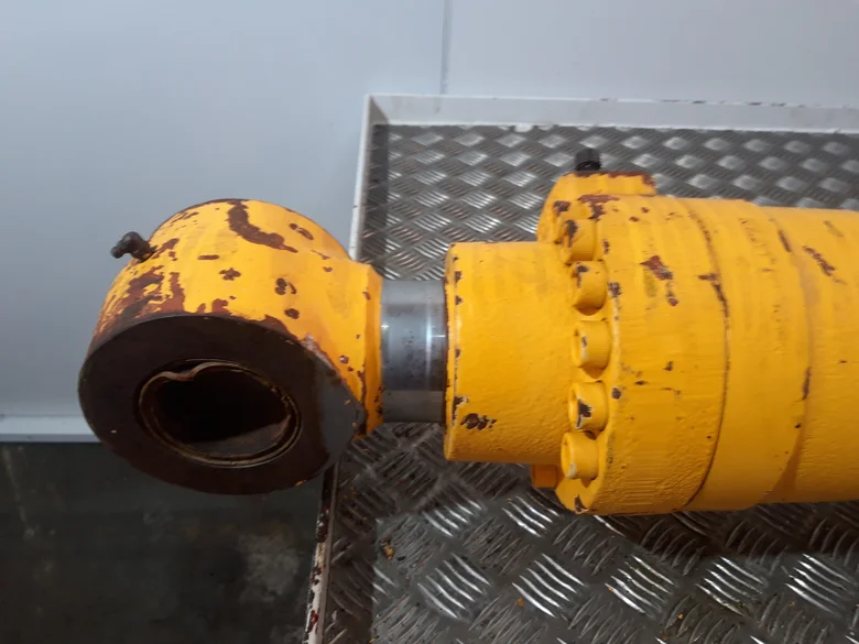Vérin de balancier pour JCB JS160LCCAPSII