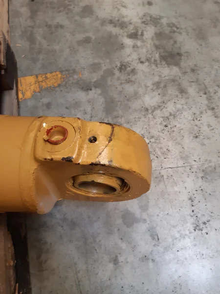 Cilindro de balanc edn para LIEBHERR R911