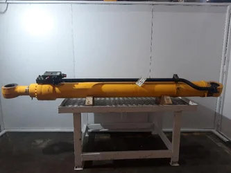 Vérin de balancier pour JCB JS330NC