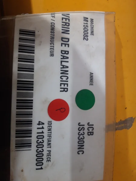 Cilindro de balanc edn para JCB JS330NC