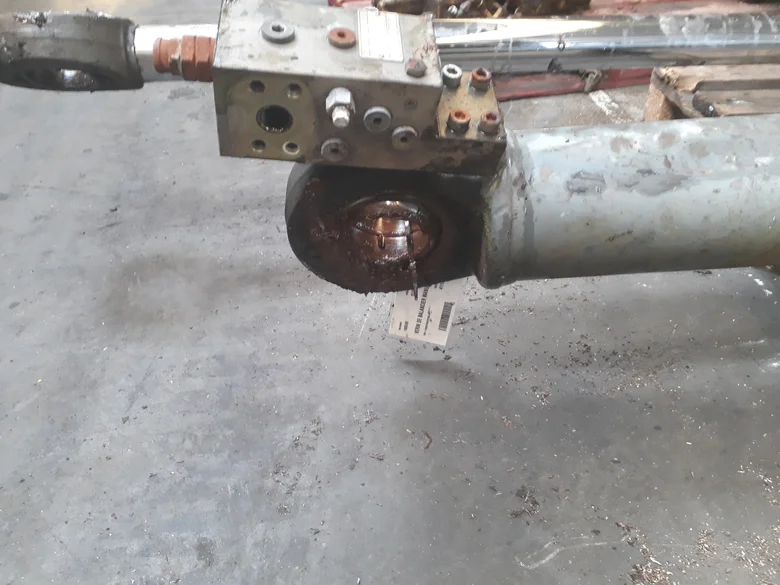 Stick cylinder for TEREX TM230