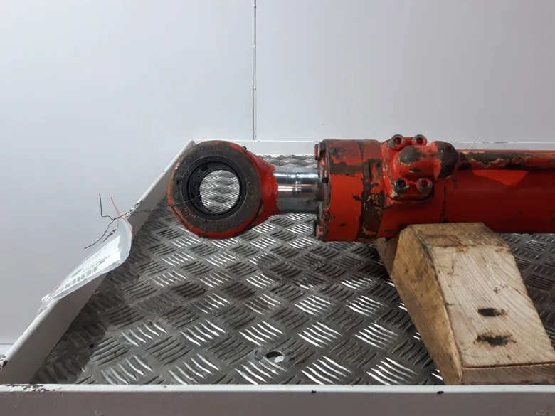 Bucket cylinder for LIEBHERR A310B