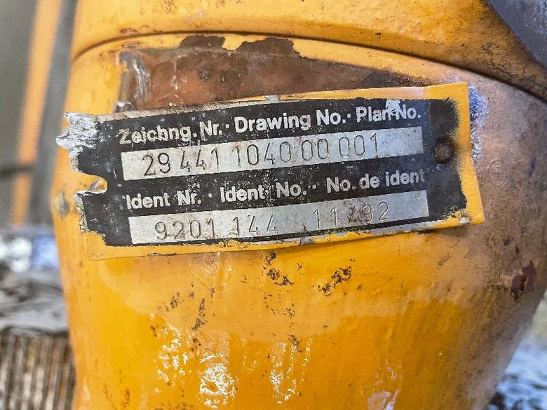 Cilindro de cucharón para LIEBHERR A310