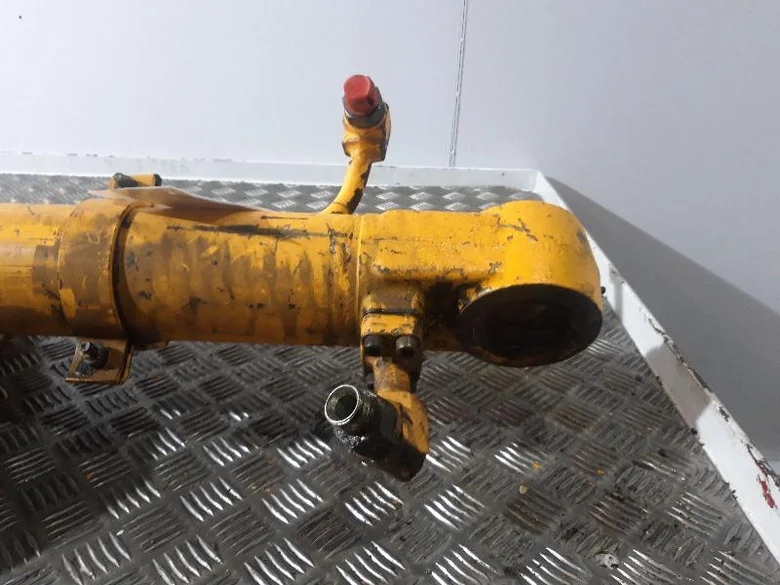Bucket cylinder for JCB JS130AMS