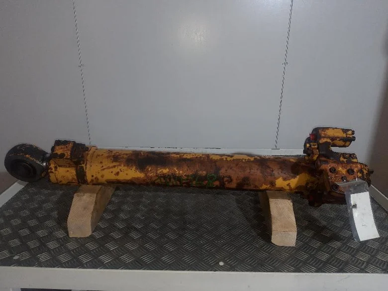 Cilindro de cucharón para LIEBHERR A902