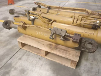 Vérin de déport pour CATERPILLAR 315B