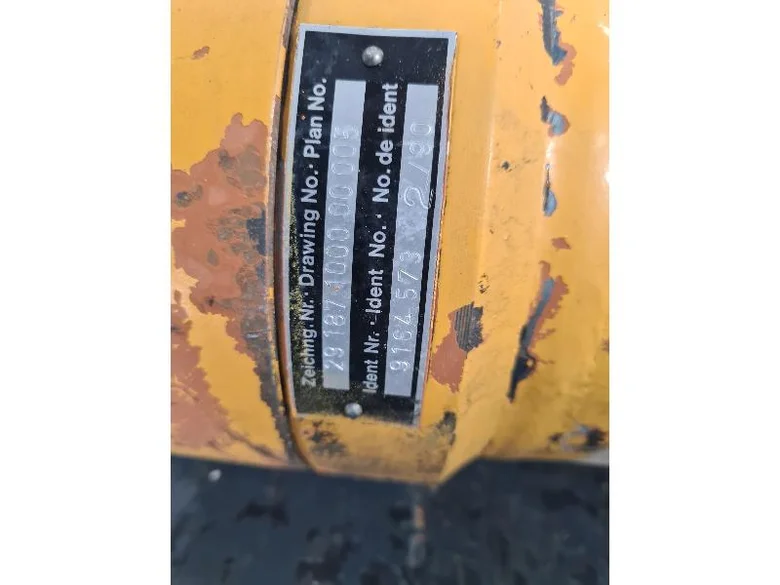 Stabilizer cylinder for LIEBHERR A912LI