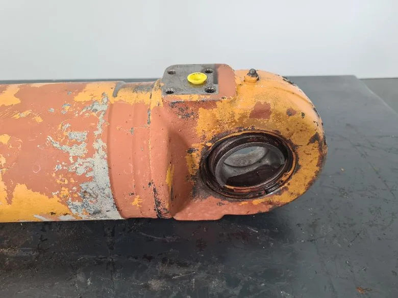Stabilizer cylinder for LIEBHERR A912LI