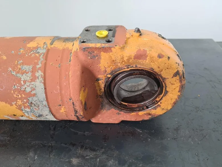 Stabilizer cylinder for LIEBHERR A912LI