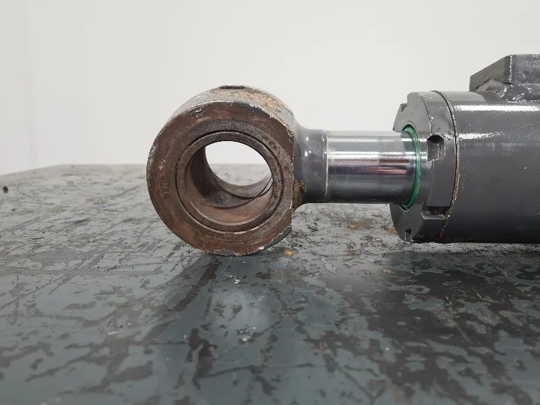 Cilindro de estabilizador para NEW HOLLAND MH3.6