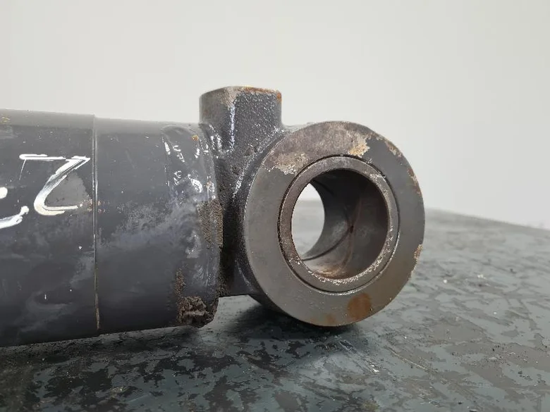 Stabilizer cylinder for NEW HOLLAND MH3.6