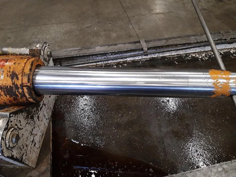 Stabilizer cylinder for CASE WX170