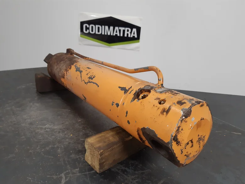 Stabilizer cylinder for CASE WX165