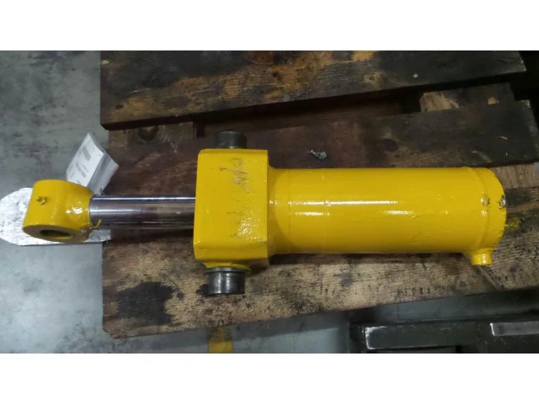 Cilindro de orientaci f3n para KOMATSU WB70A