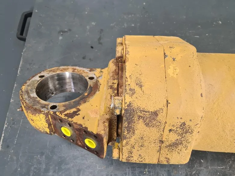 Vérin de benne pour CATERPILLAR 775B