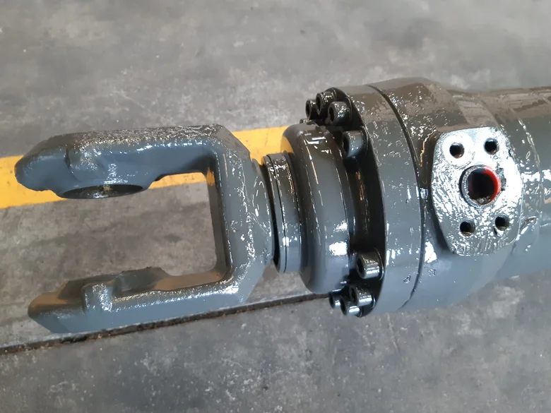 Lift cylinder for VOLVO A35D