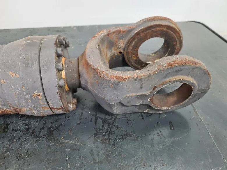 Vérin de levage brancard pour VOLVO L90D