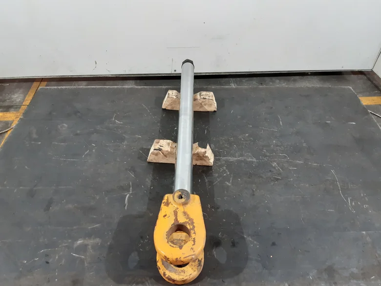 Vérin de levage brancard pour CATERPILLAR 926