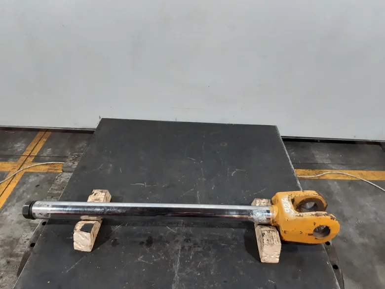 Arm lift cylinder for CATERPILLAR 926