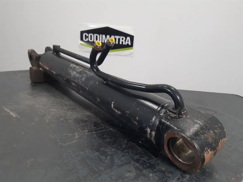 Vérin de levage brancard pour JCB 436HT