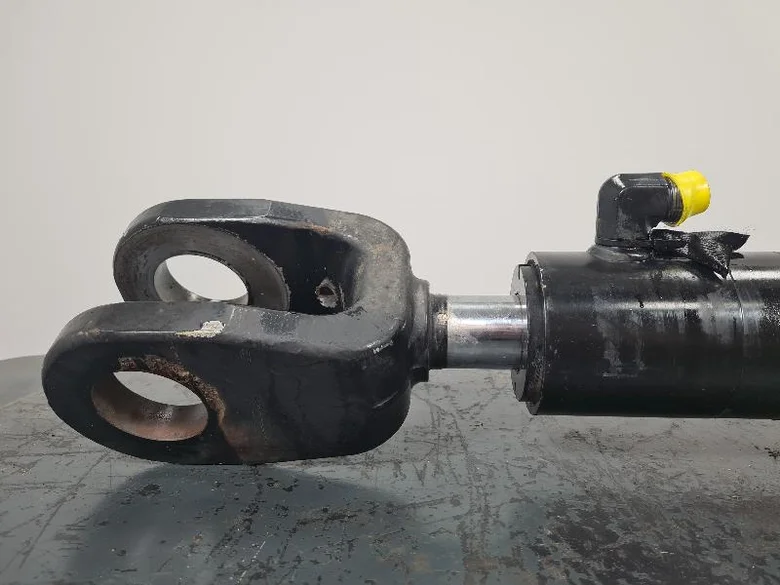 Arm lift cylinder for CATERPILLAR 926M