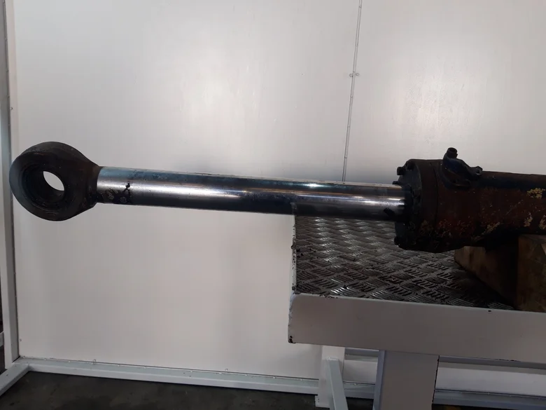 Cilindro de excavaci f3n para VOLVO L120