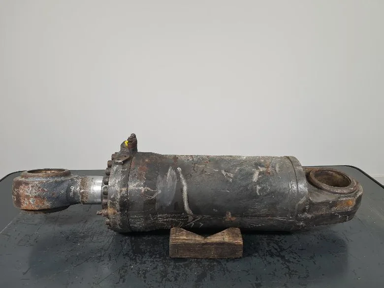 Cilindro de excavaci f3n para VOLVO L220E