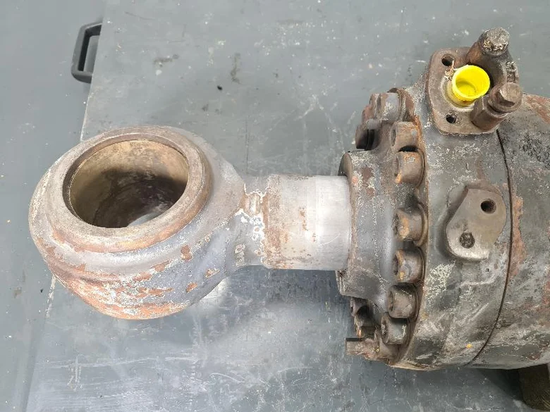 Cilindro de excavaci f3n para VOLVO L220E