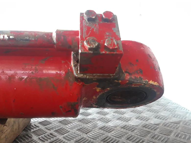 Digging cylinder for LIEBHERR LR622