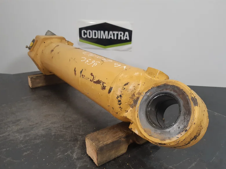 Digging cylinder for CATERPILLAR 963C