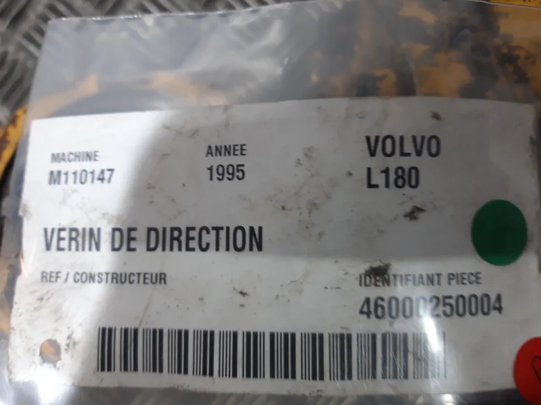 Cilindro de direcci f3n para VOLVO L180