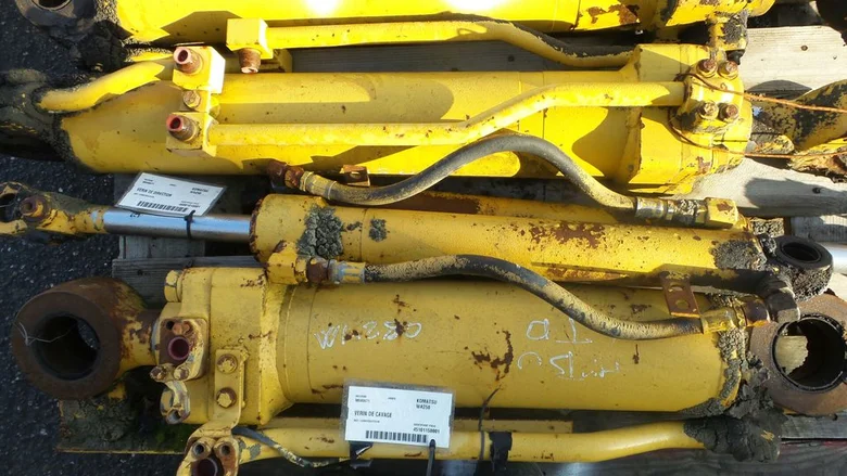 Cilindro de direcci f3n para KOMATSU WA250
