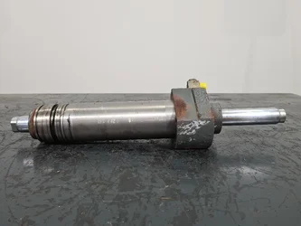 Cilindro de direcci f3n para LIEBHERR A316LI