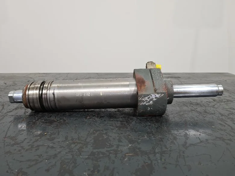 Steering cylinder for LIEBHERR A316LI