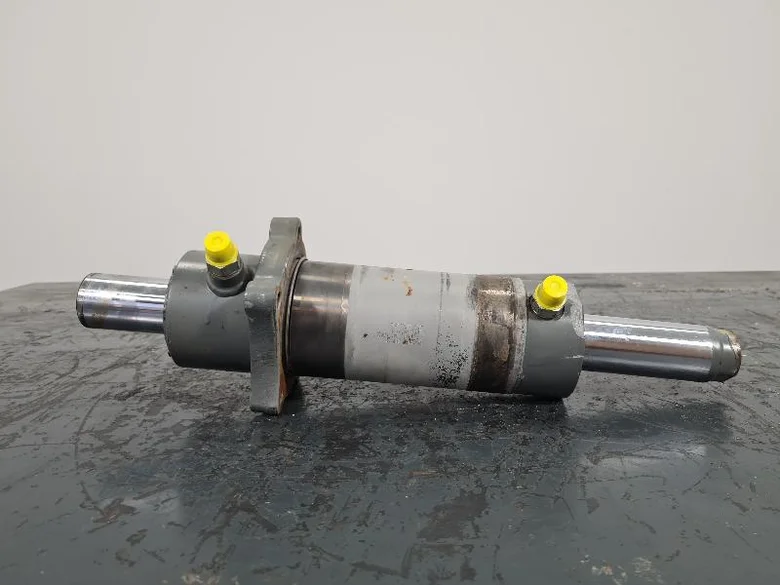 Cilindro de direcci f3n para LIEBHERR A914