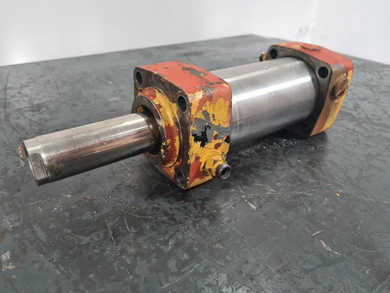 Steering cylinder for LIEBHERR A912LI
