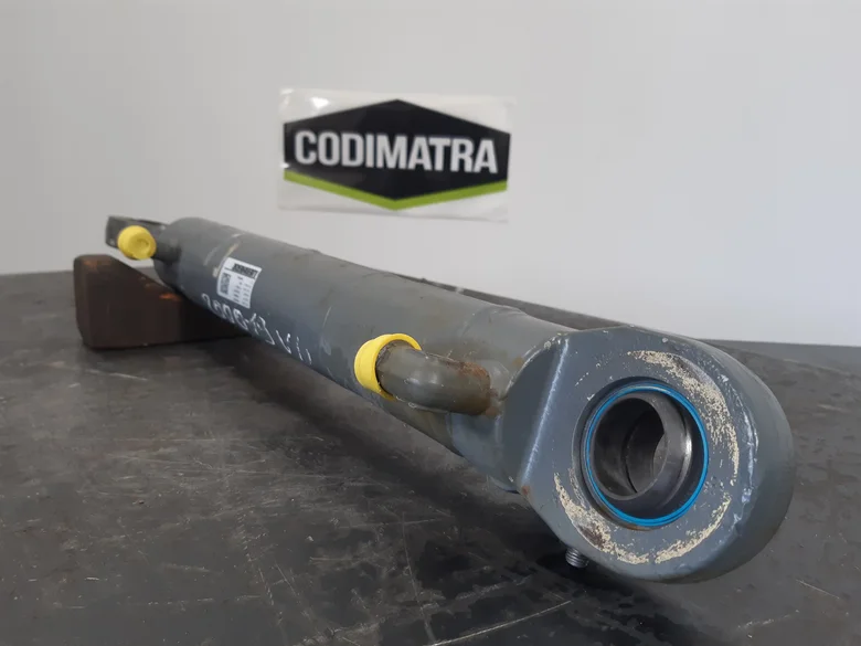 Steering cylinder for LIEBHERR L556XPOWER