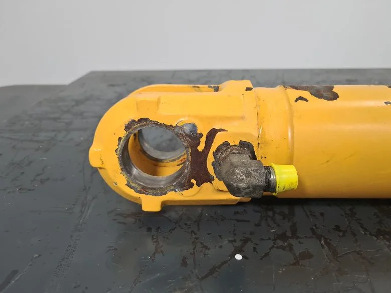 Cilindro de direcci f3n para VOLVO A25F