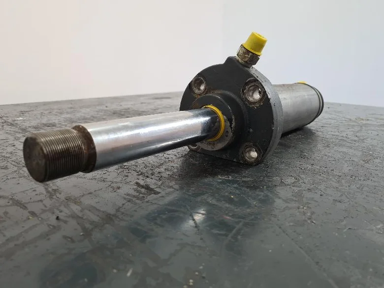 Steering cylinder for KOMATSU PW148-8