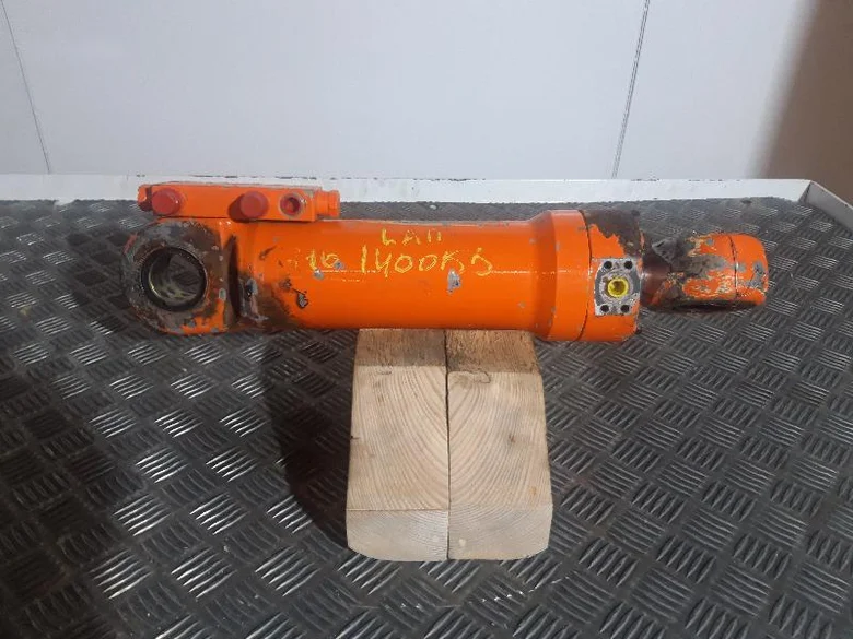 Vérin de levage lame pour LIEBHERR A316LI